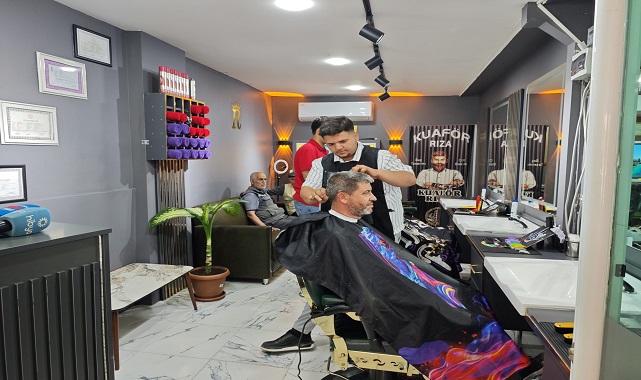 Erkek Bakımında Yeni Trend KUAFÖR RIZA ile Tarzınızı Yenileyin